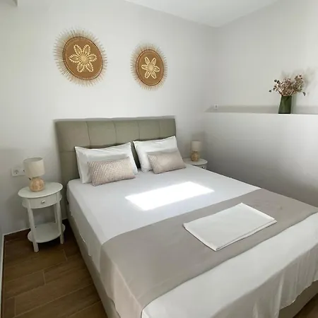 Vicky's Panoramic View Πέλεκας